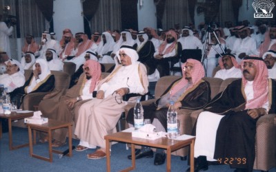 بعض فعاليات النادي : الدكتور / عوض بن محمد القرني – الدكتور / عبد الرحمن الضحيان … إدارة / د. محمد الحازمي ….