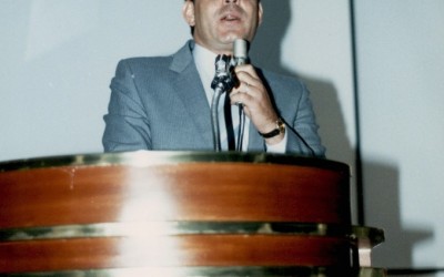 إحدى المحاضرات : د. عمر الأمين – د. محمد سليم .