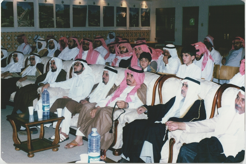 محاضرة عن ( التعليم والتنمية ) . د. علي بن عيسى الشعبي – د . علي بن يحي عريشي …