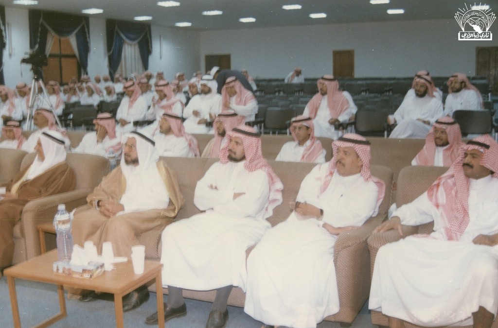 ومحاضرة للدكتور / حسن العلوي – الدكتور / طلال بكري ..