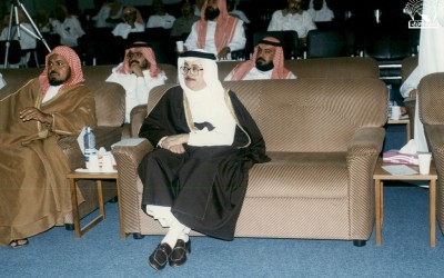 عن الشعر الإسلامي وقضاياه : د/ محمد حسن زيني – د. عبد الله محمد الحميد .