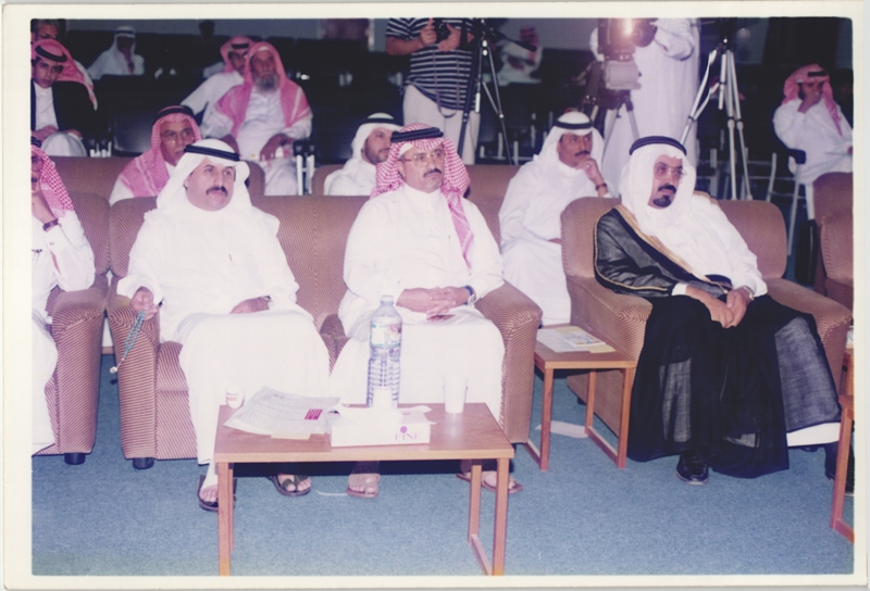 من محاضرة للدكتور / بكر با قادر