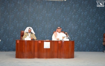 لقاء مفتوح مع طلال آل الشيخ رئيس تحرير صحيفة الوطن مساء الثلاثاء 20 –&nbsp; 1- &nbsp; 1434 هـ&nbsp; :