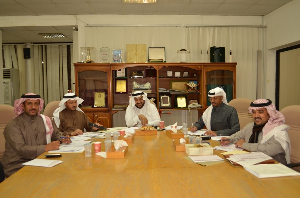 الفعاليات الثقافية المصاحبة لملتقى لجائزة أبها 1437