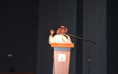 ضمن الفعاليات الثقافية لصيف أبها أمية شعرية لكل من الشاعر أحمد الكبيبي والشاعرة دلال المالكي والشاعرة مها العتيبي والشاعر موسى محرق