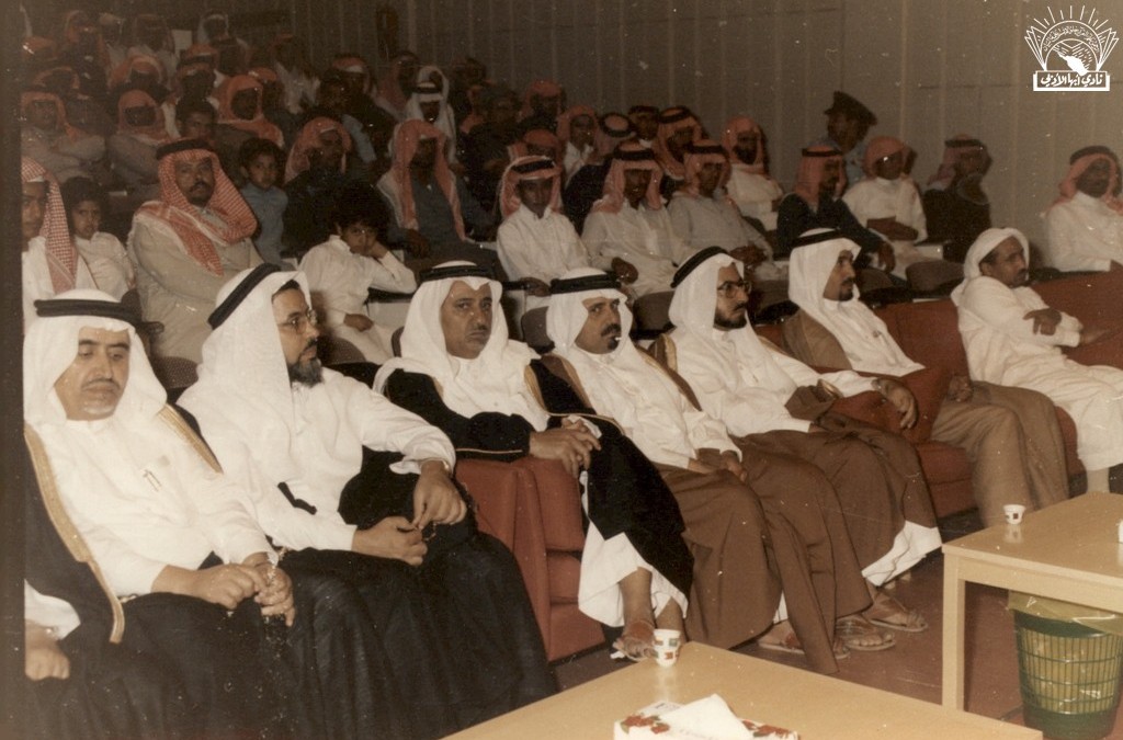 أمسية شعرية : جاسم الصحيح – محمد طاهر … ومشاركات آخرين ….
