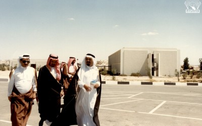 النادي : أدباء ومسؤولون حكوميون في زيارة المدينة العسكرية بخميس مشيط …