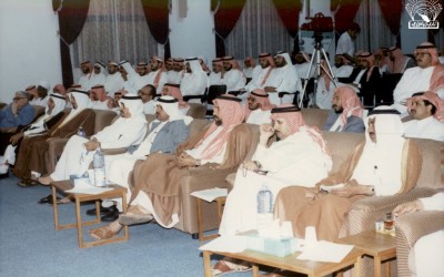 محاضرات ، ومنها مع الدكتور / عبد البديع عبد الله – د. أحمد المزاح ..