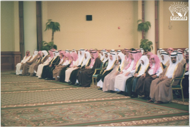 لقاء مع : د. بكر با قادر – د. حسن الهويمل – د. عبد الله أبو داهش وغيرهم ….