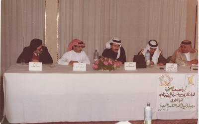 كان النادي يحرص على التواصل مع منابر الإعلام ، إذ كان لــ( المجلة) دور فاعل آنذاك .. وهذا لقاء فكري له معها …