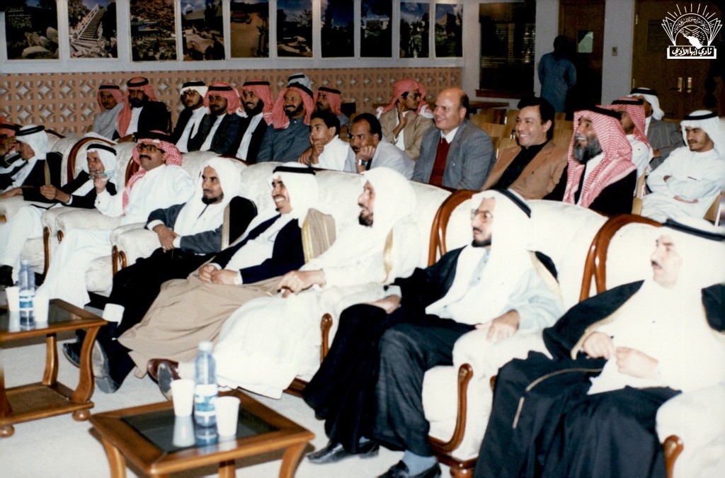 لقاء مع الأستاذين : – عبد الرحمن القحطاني – مبارك المطلقة .