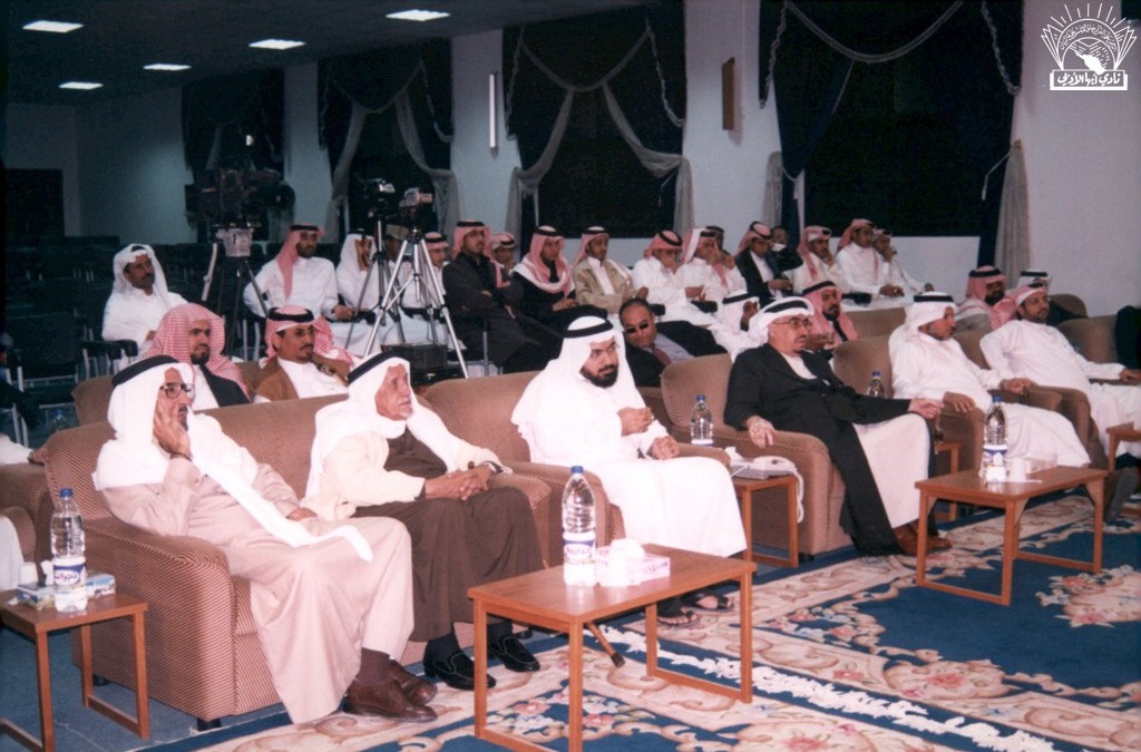 لقاء فكري بالاشتراك مع كلية المعلمين .