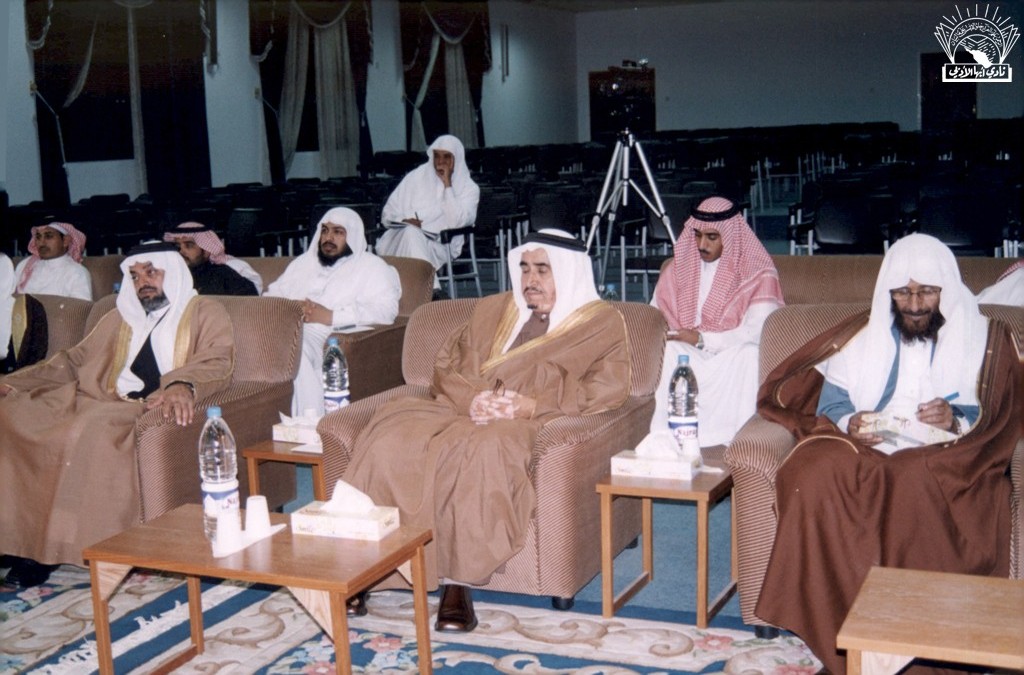 محاضرة للأديب / محمد العيد الخطراوي – إدارة : أحمد التيهاني .