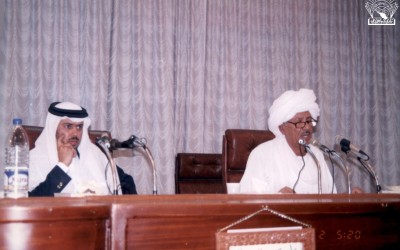 أمسية شعرية : – مصطفى سند – أحد شعراء السودان .