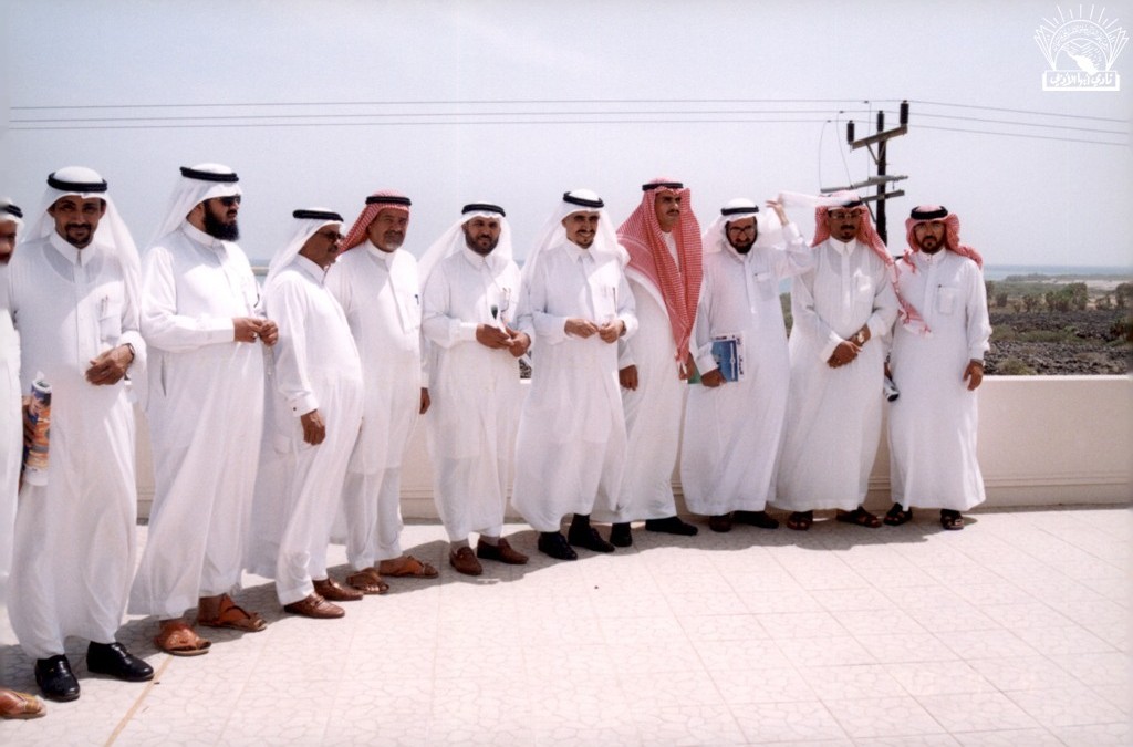 نشاط للنادي ، وأمسية شعرية في إحدى محافظات المنطقة .