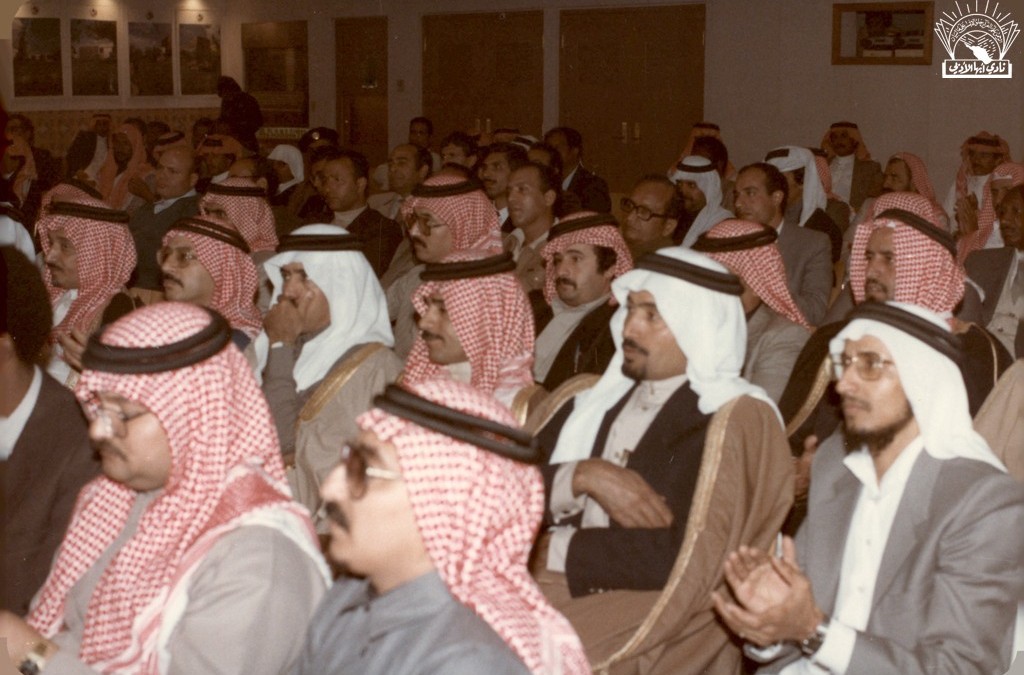 أمسية شعرية لليوم الوطني – مجموعة من الشعراء ..