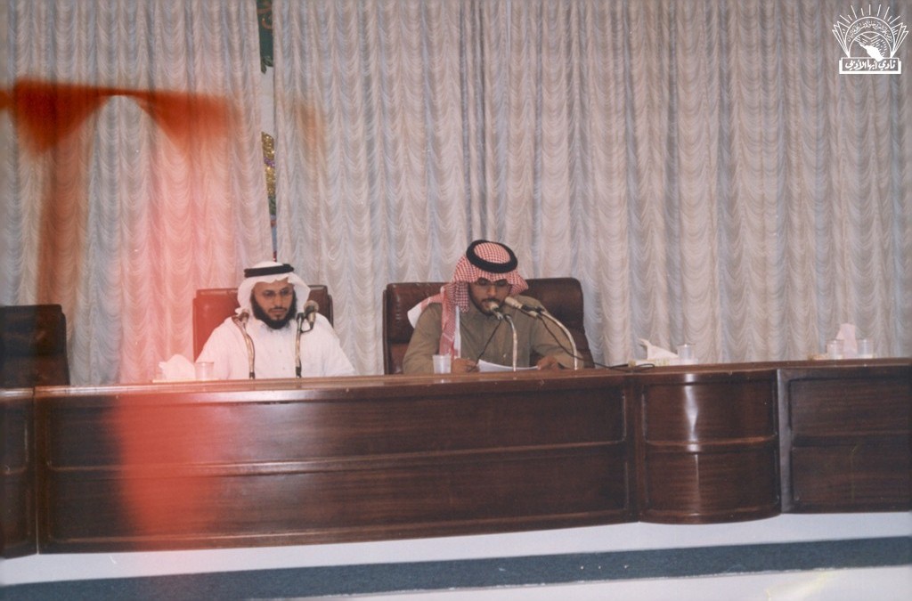 من الملتقى السادس للشعر والقصة في النادي …
