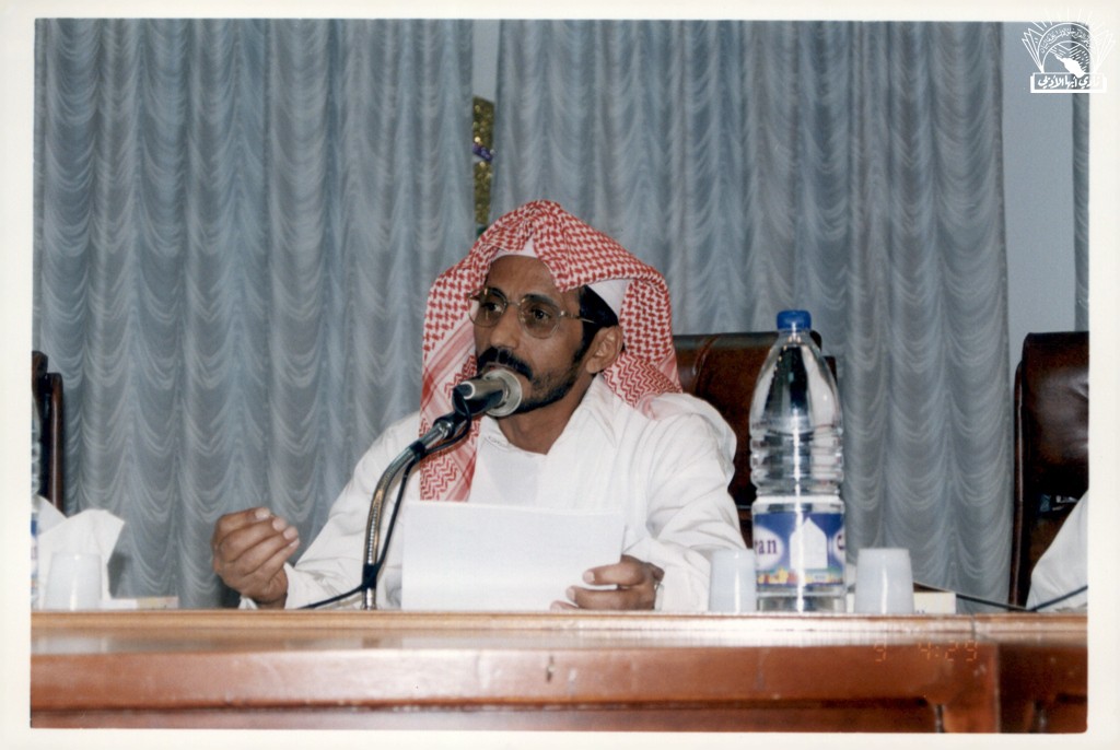 من أماسي النادي للشعراء : – إبراهيم طالع الألمعي – علي الحسن الحفظي – أحمد عبد الله التيهاني – طلال الطويرقي .