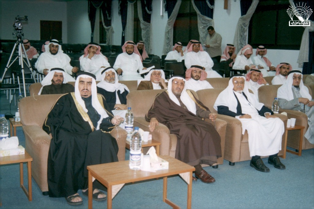 أمسية شعرية للشاعرين : علي آل عمر عسيري – إبراهيم النعمي – إدارة / أحمد التيهاني .